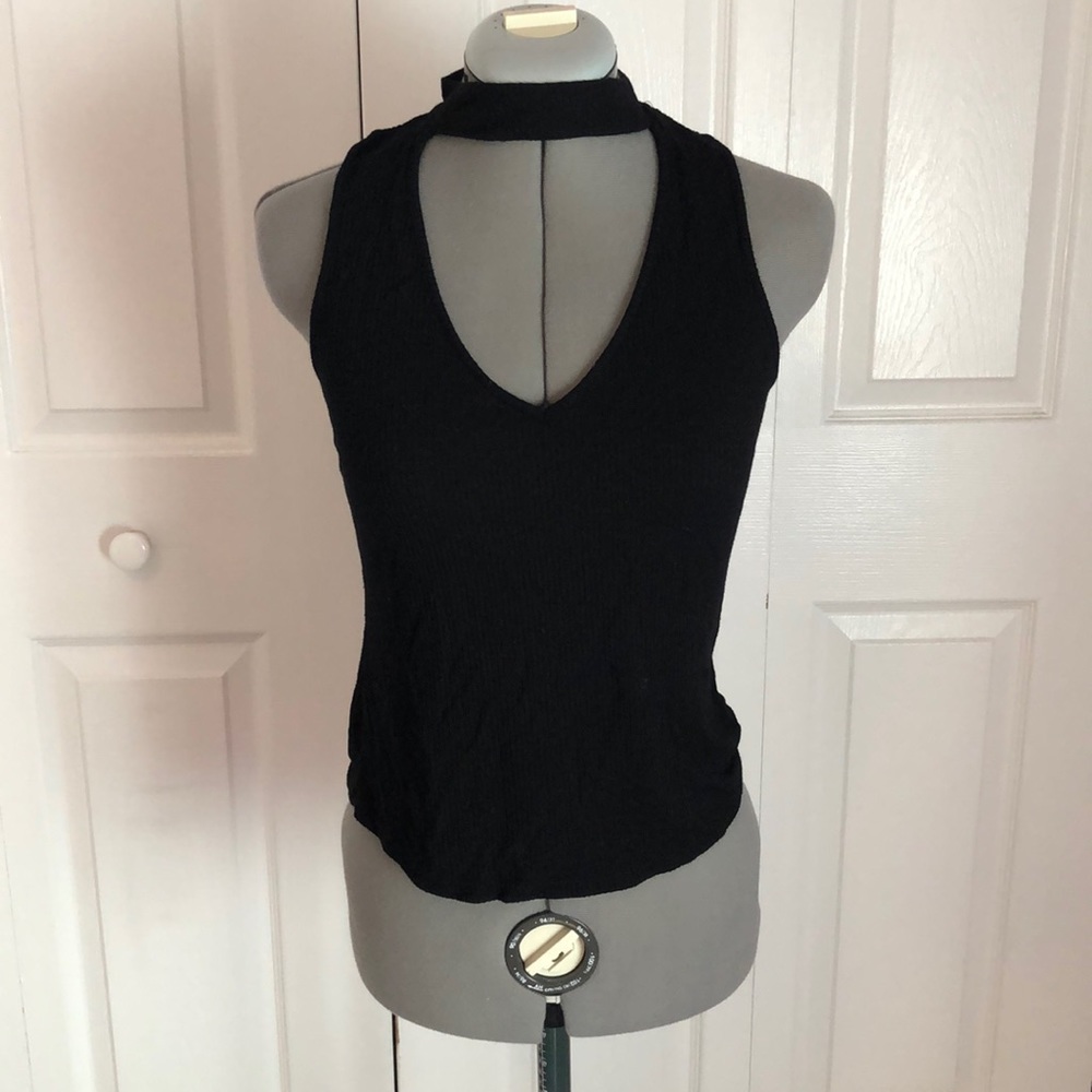 V-Neck Tank with Choker